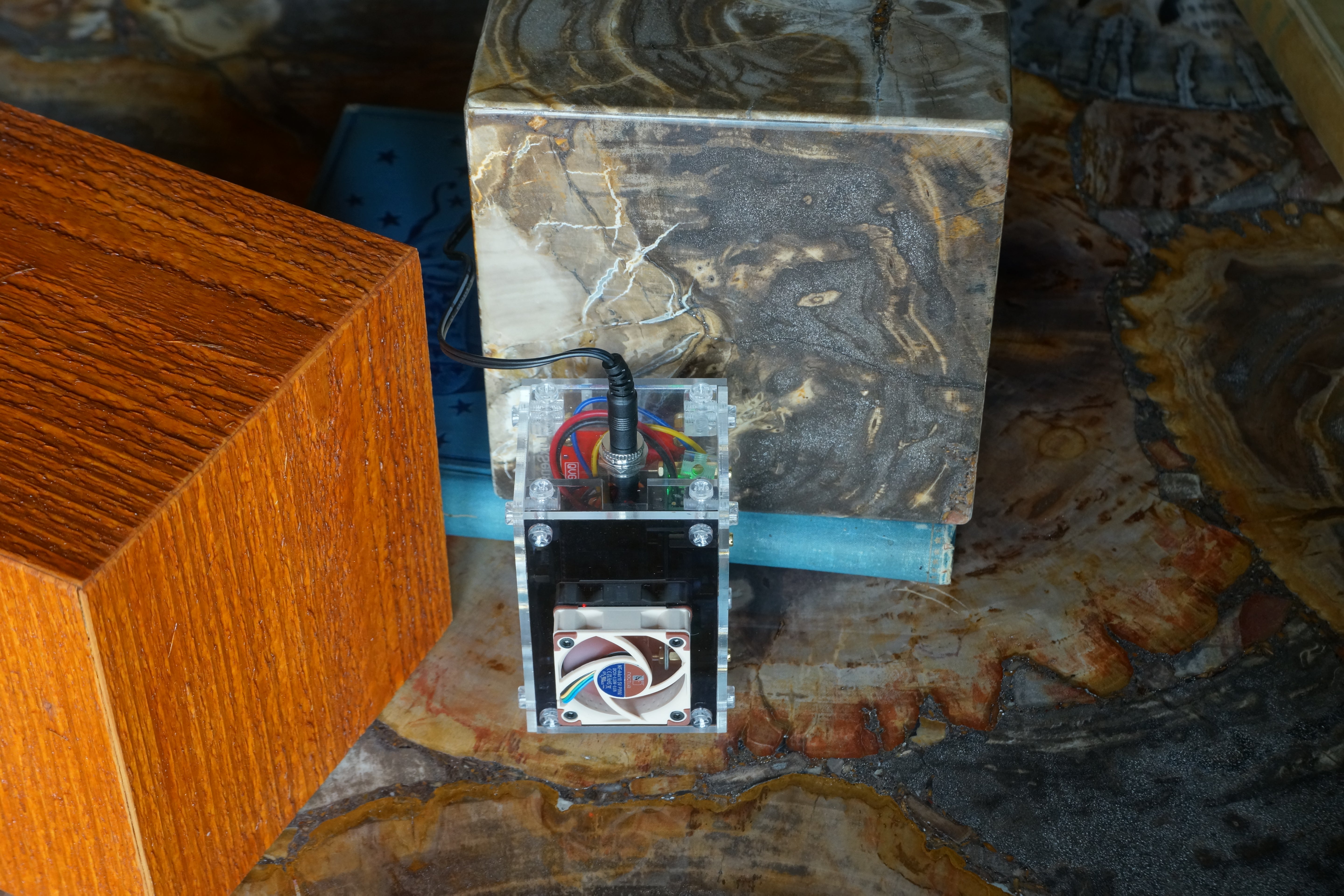 LuxSense WineSentry – Ensuring the Perfect Environment for Your Finest Bottles - LuxSense