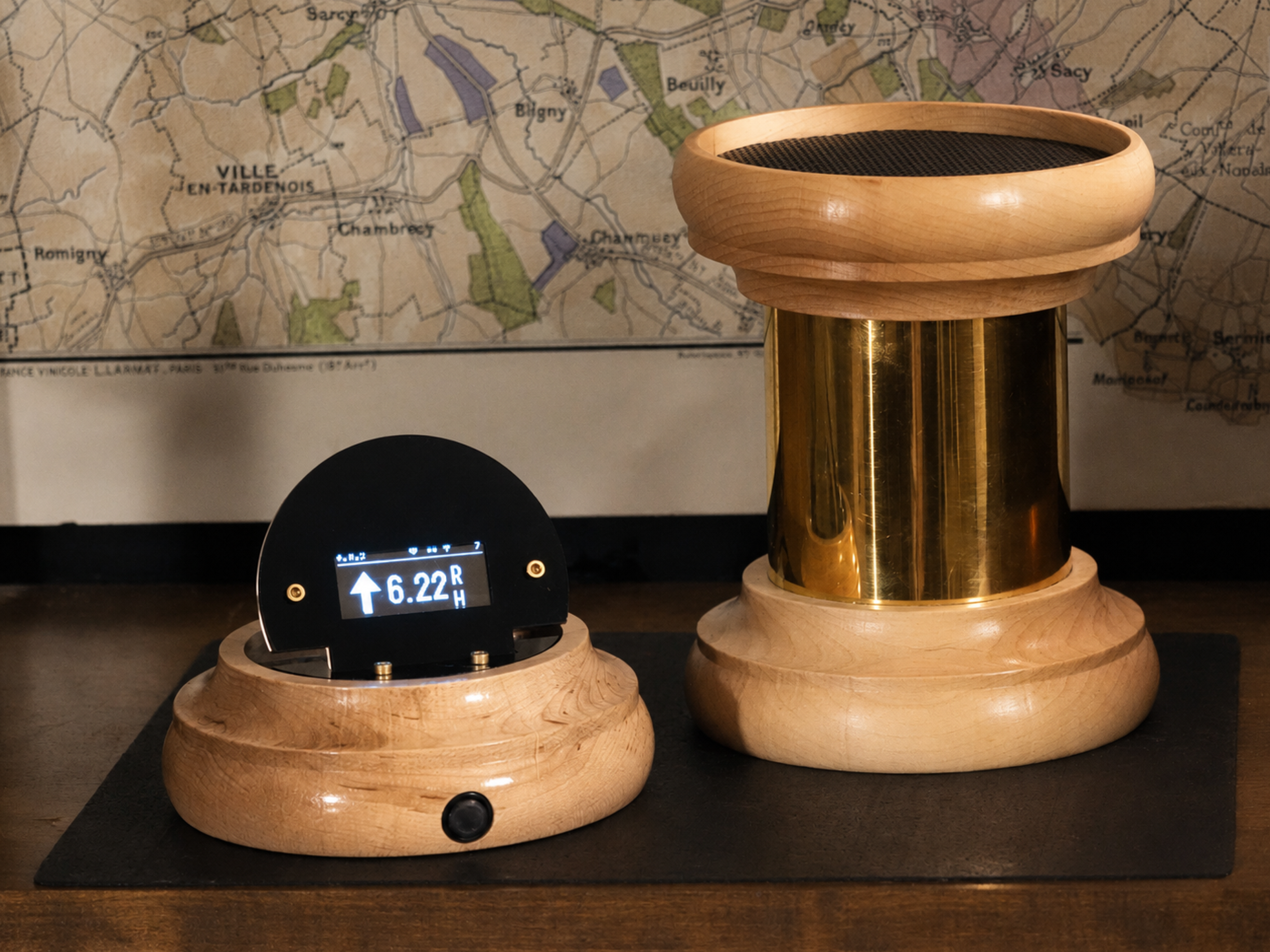 WineSentry - Hard Maple with Brass