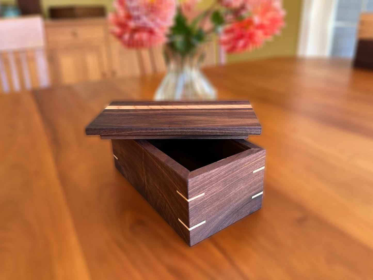 Absolute charming box from Mike Walker at Walker Woodworking in Maine
