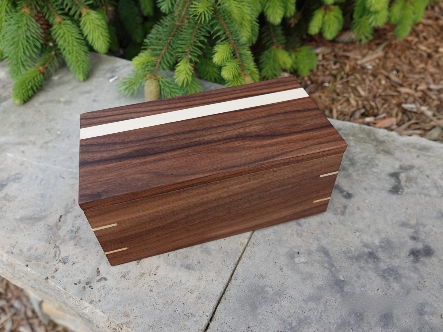Absolute charming box from Mike Walker at Walker Woodworking in Maine