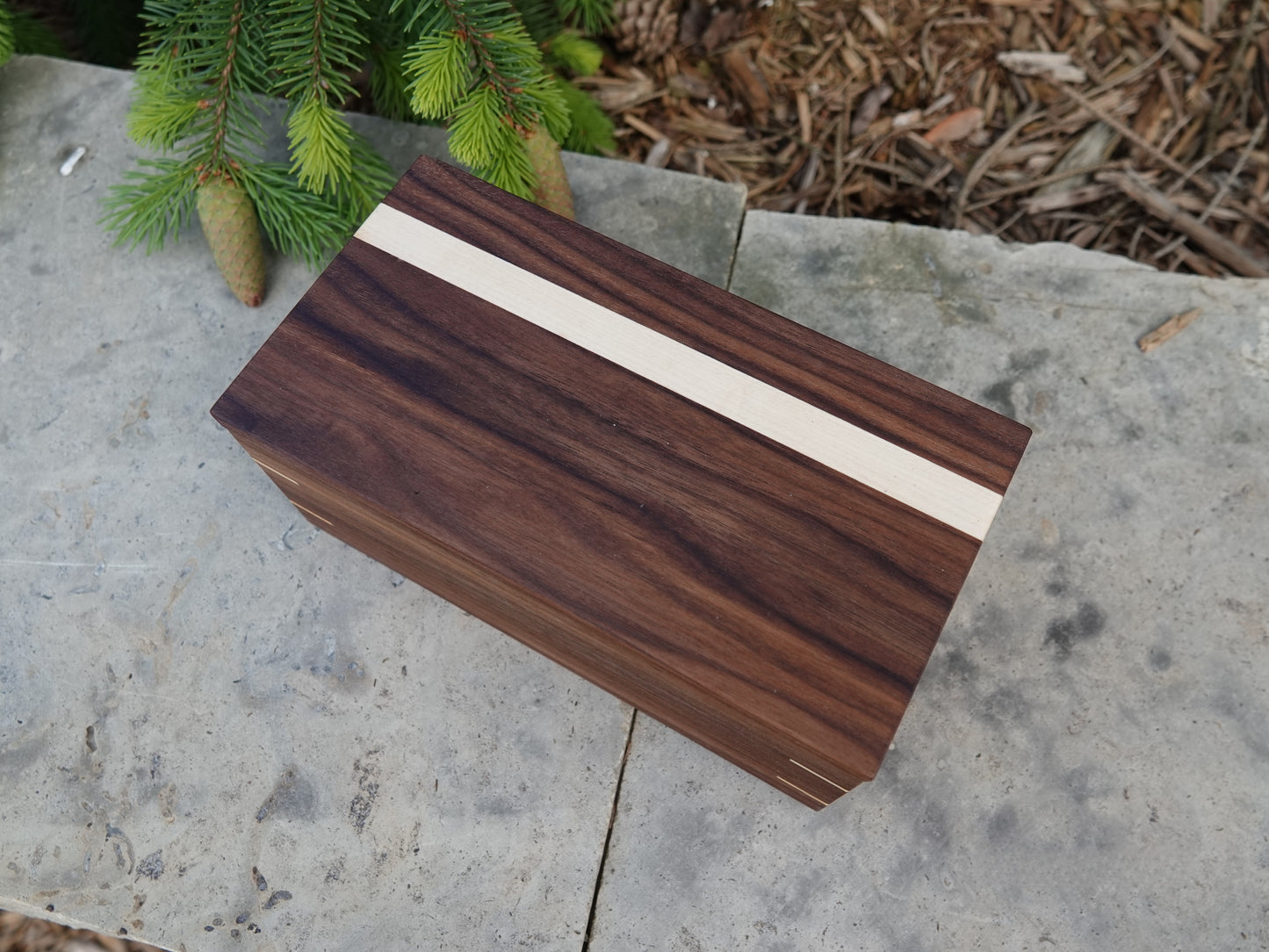 Absolute charming box from Mike Walker at Walker Woodworking in Maine
