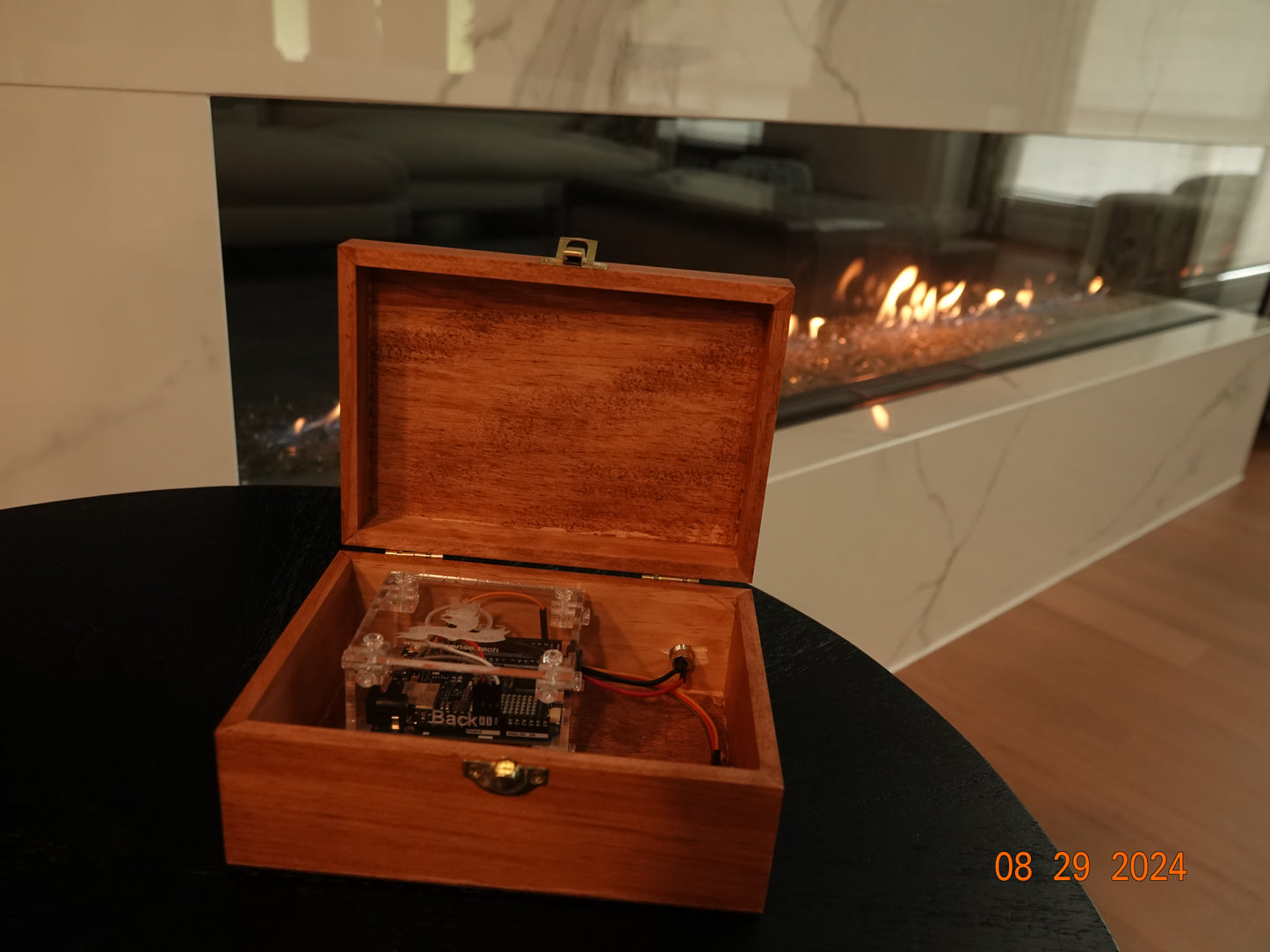 Flame Light Recognition Sensor -- Is the Fireplace still burning?