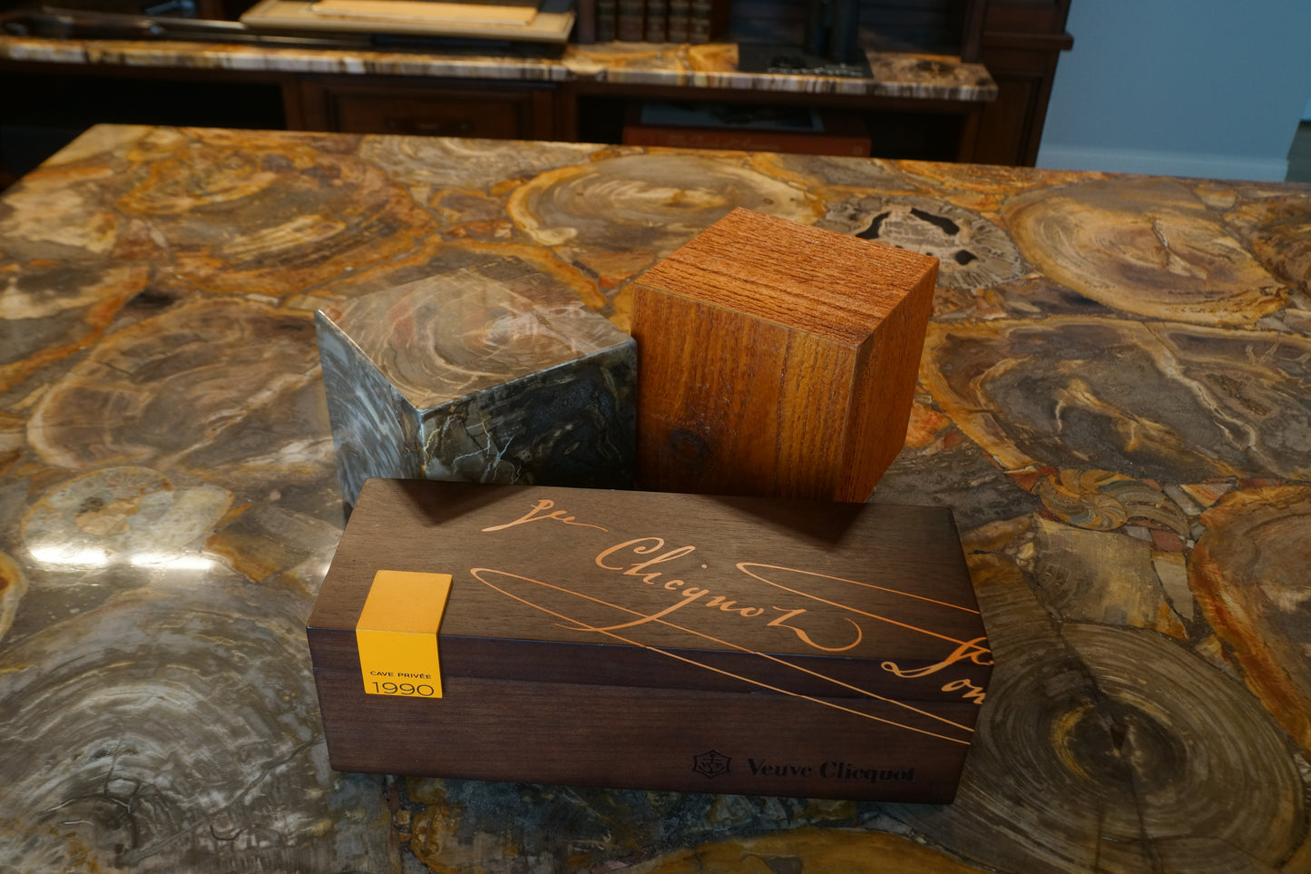 Beautiful 1990 Vintage Veuve Clicquot Champagne Box