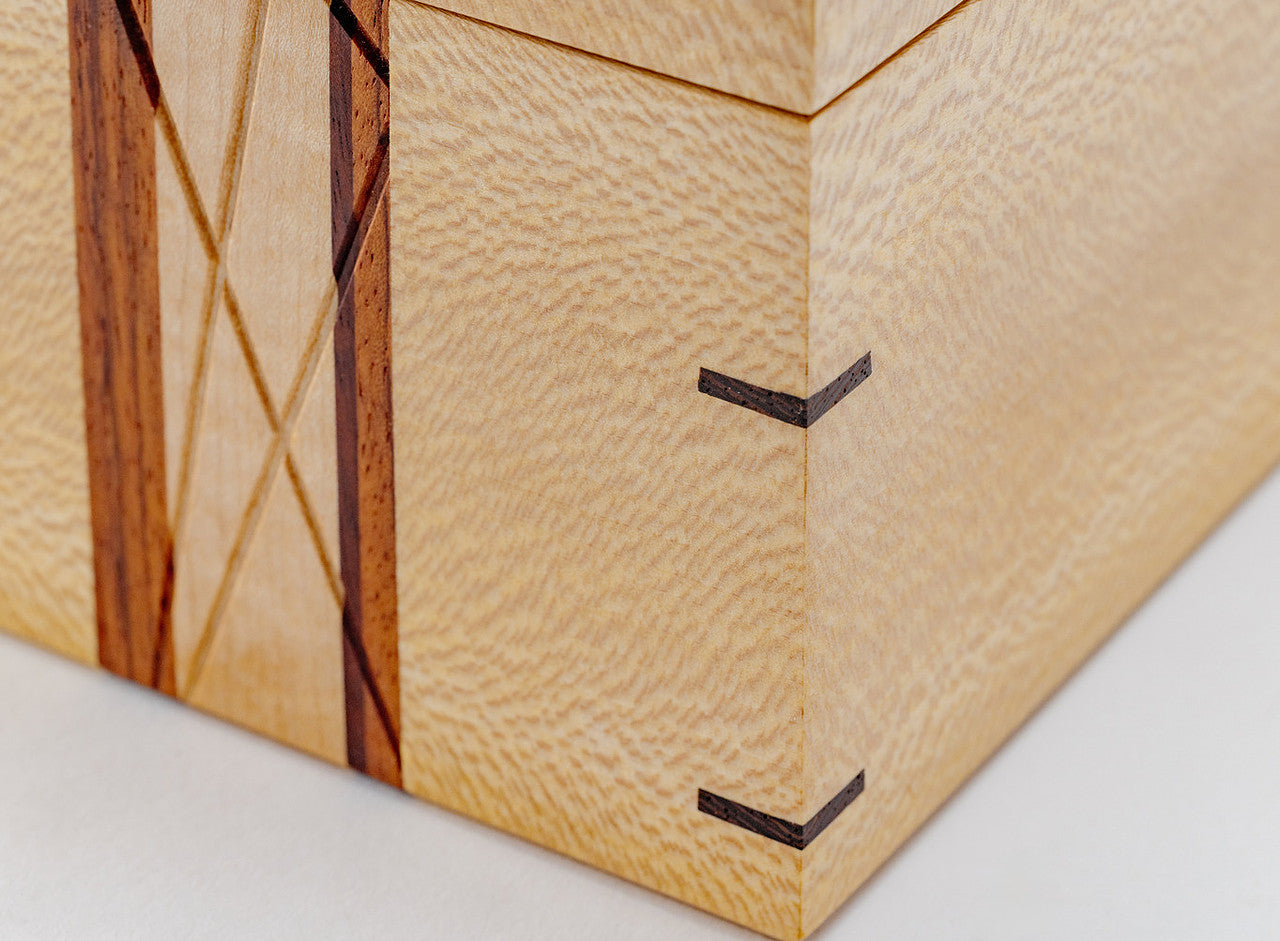 Stylish Artisan Handcrafted High-End Keepsake Box