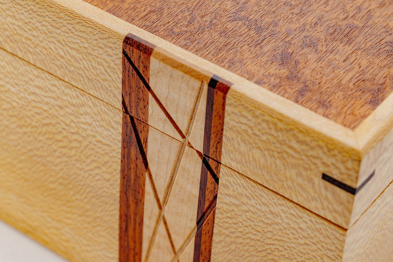 Stylish Artisan Handcrafted High-End Keepsake Box