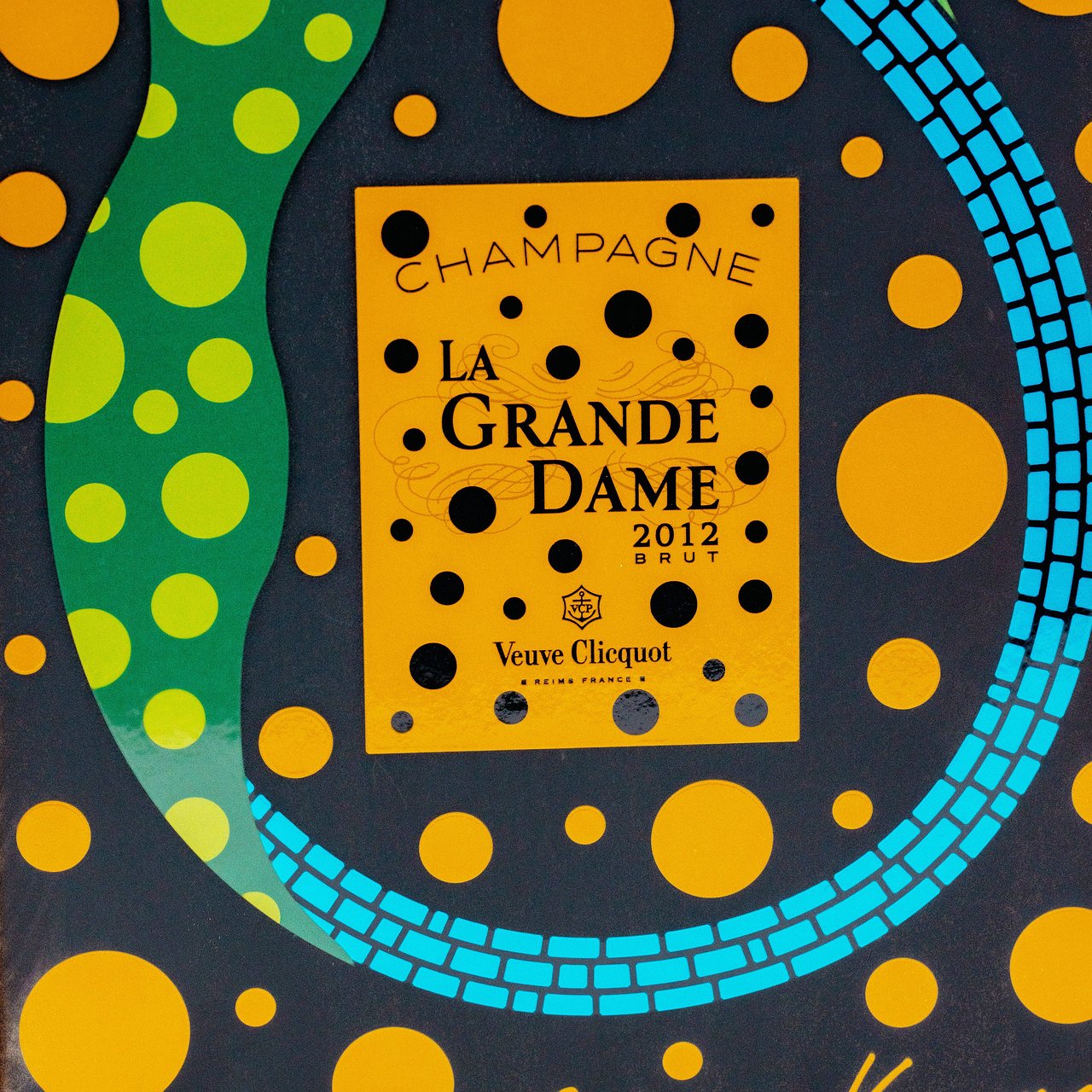 Veuve Clicquot La Grande Dame Yayoi Kusama Display Box