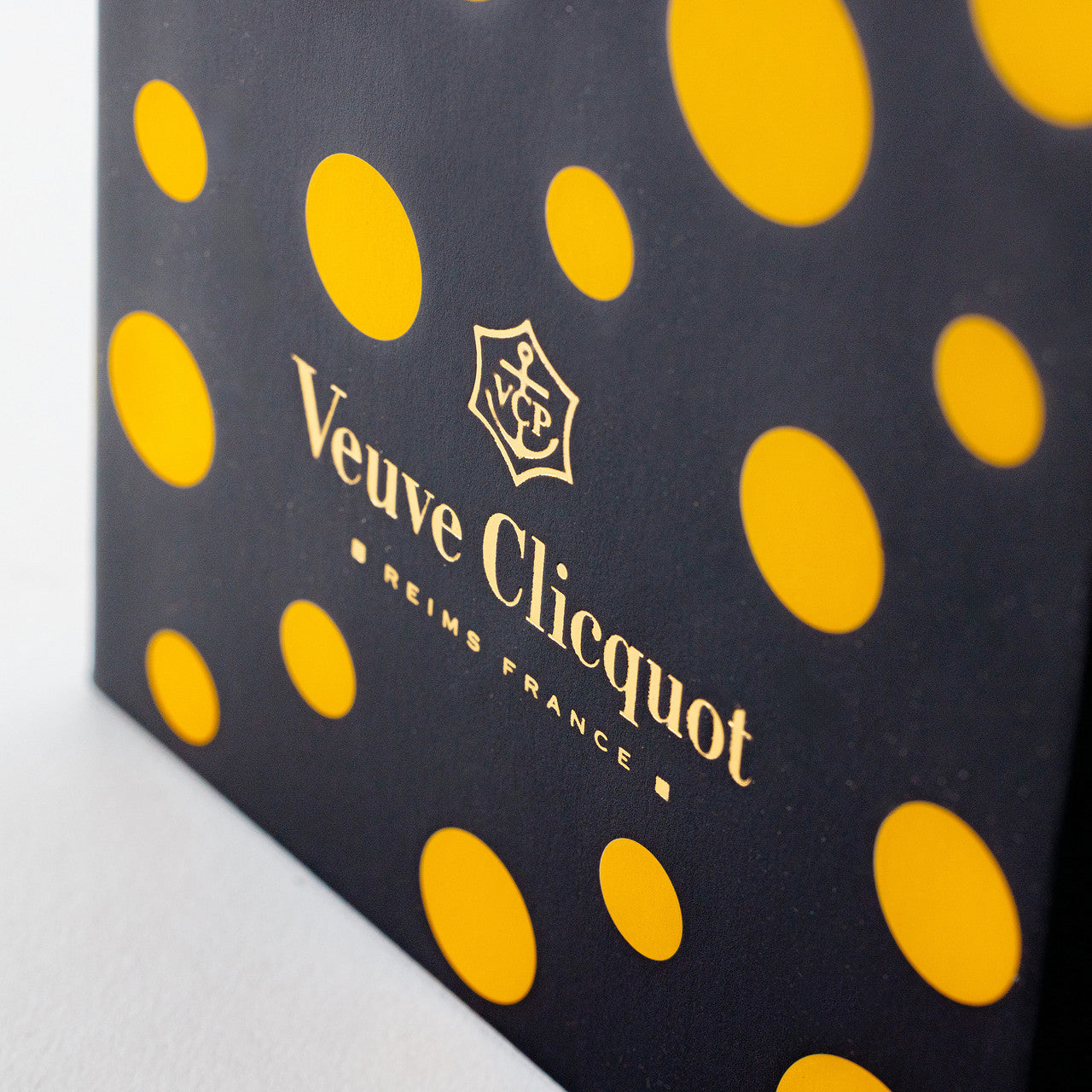 Veuve Clicquot La Grande Dame Yayoi Kusama Display Box