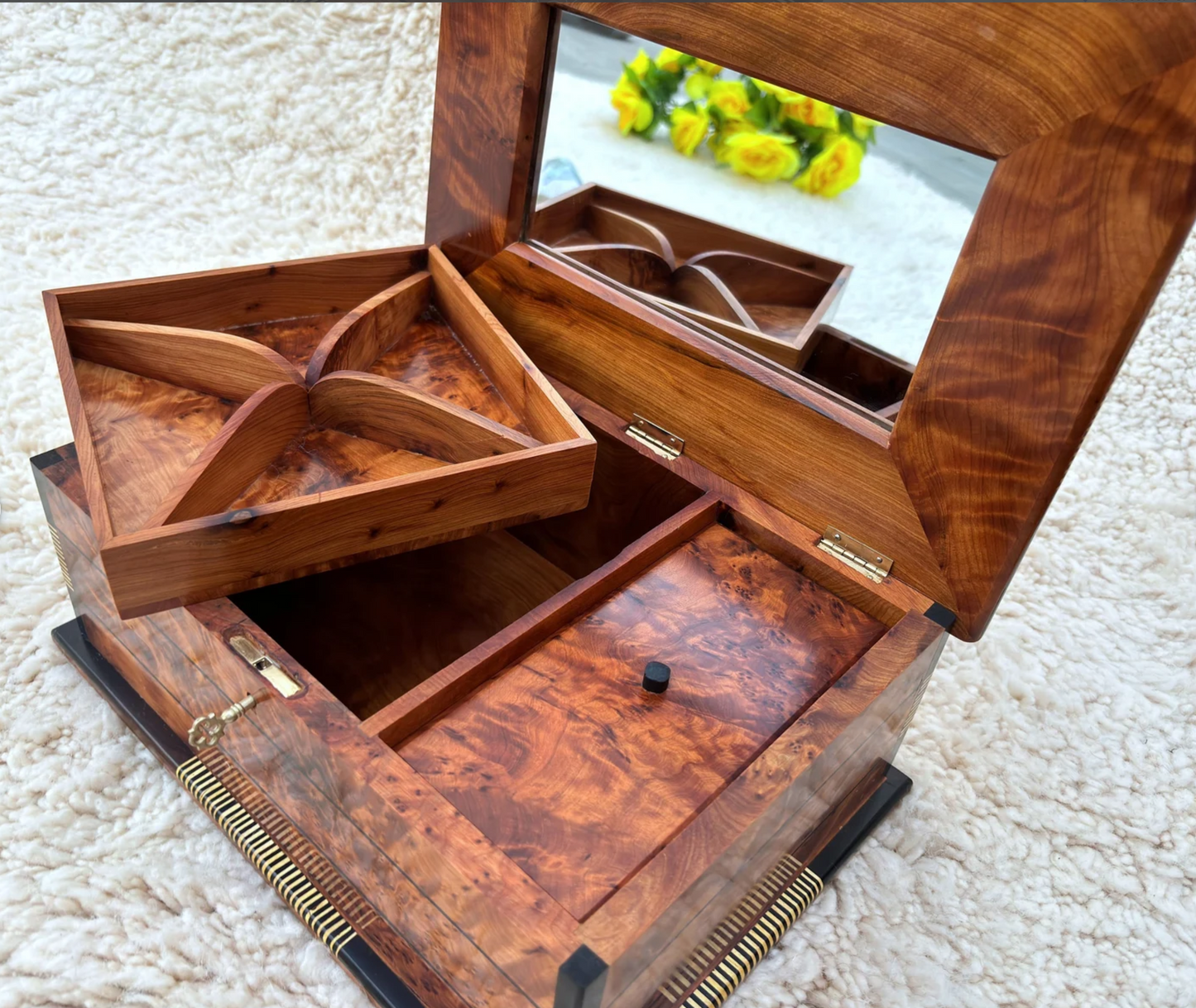Large Thuya Wooden Box With Interior Mirror and Inlaid with Mother of Pearl