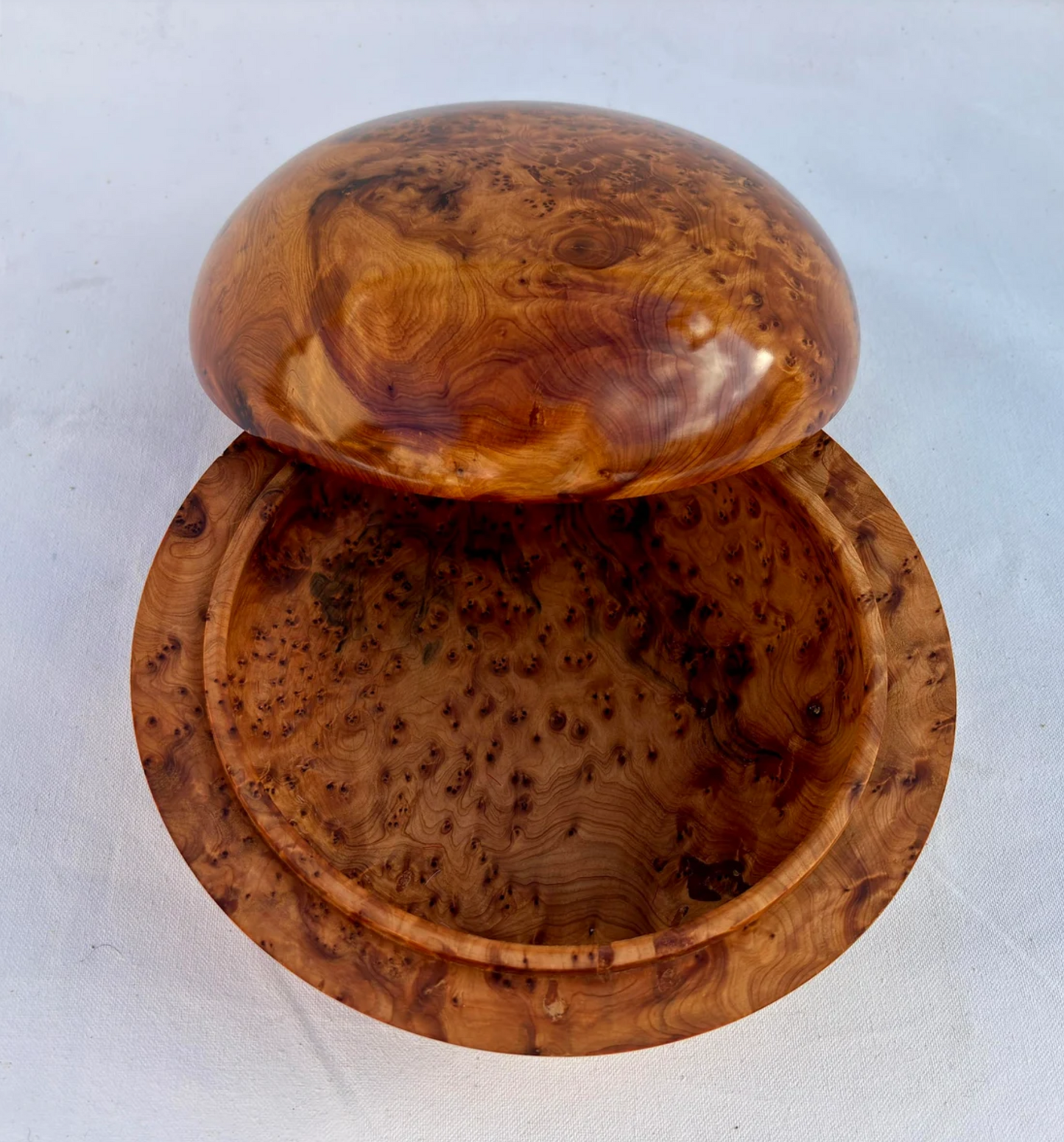 Large Handmade Squat Round ThuaBurl Wood Bowl & Lid