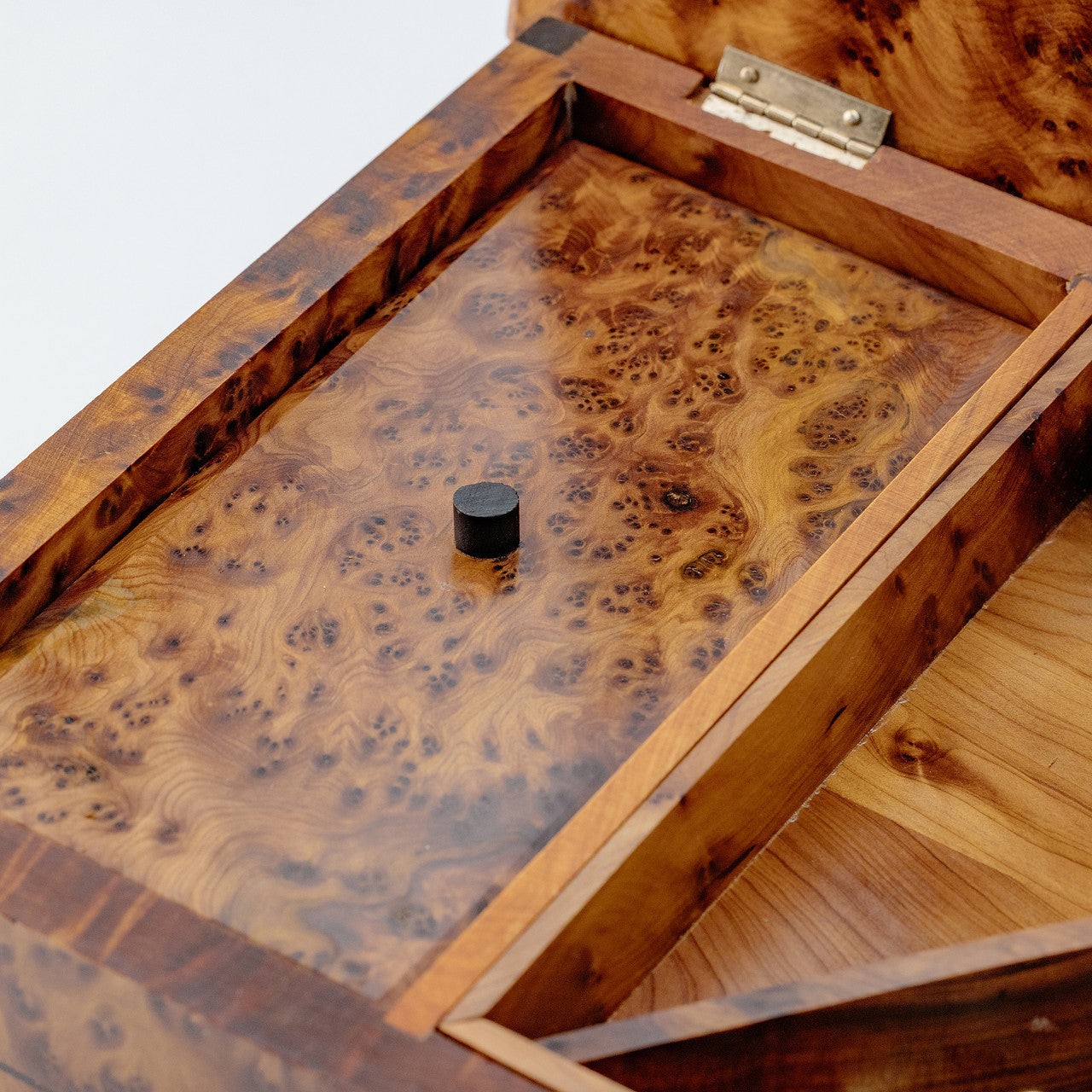 Large Thuya Wooden Box With Interior Mirror and Inlaid with Mother of Pearl